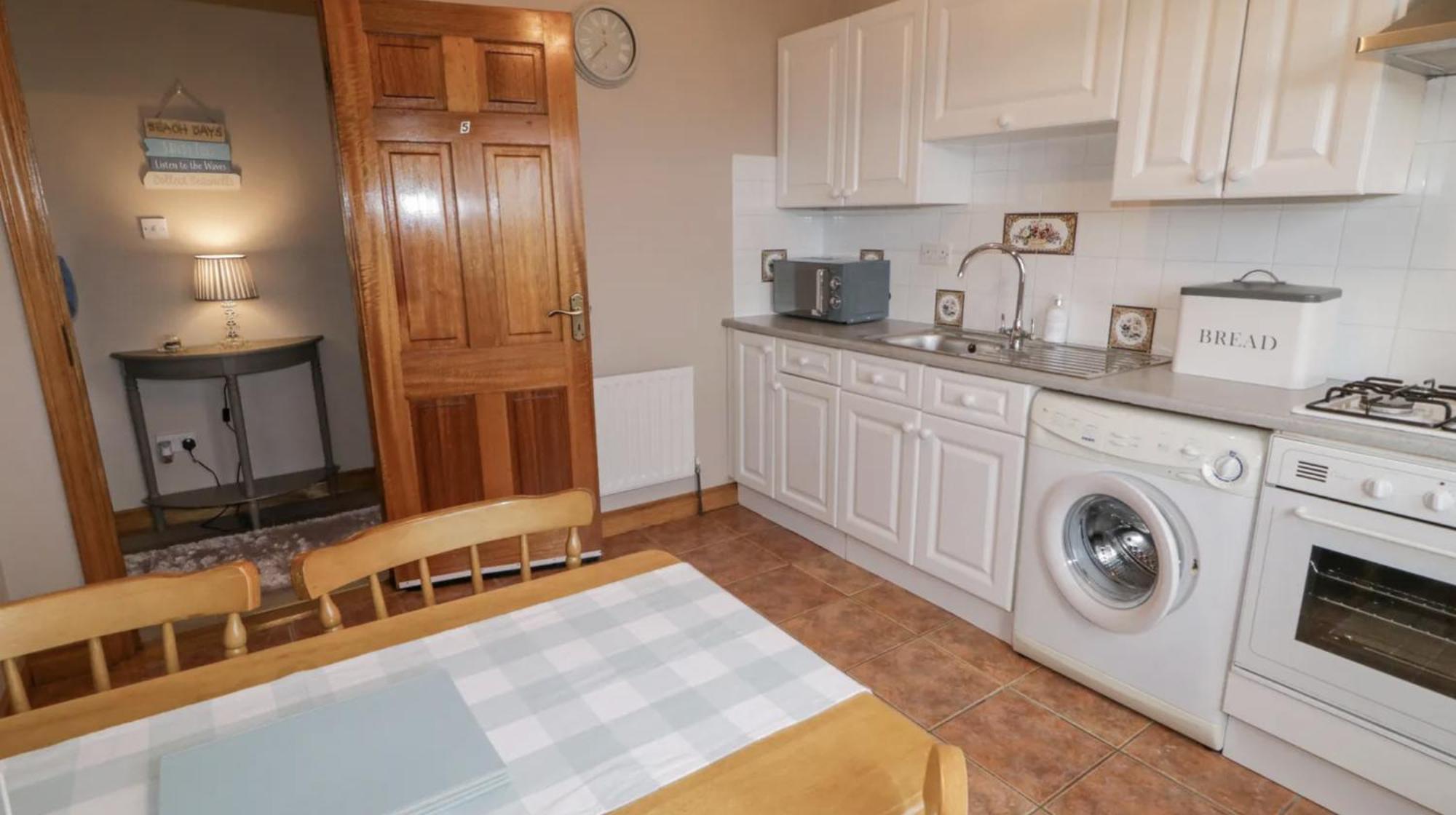 Breezy Point Accommodation Portnoo Buitenkant foto