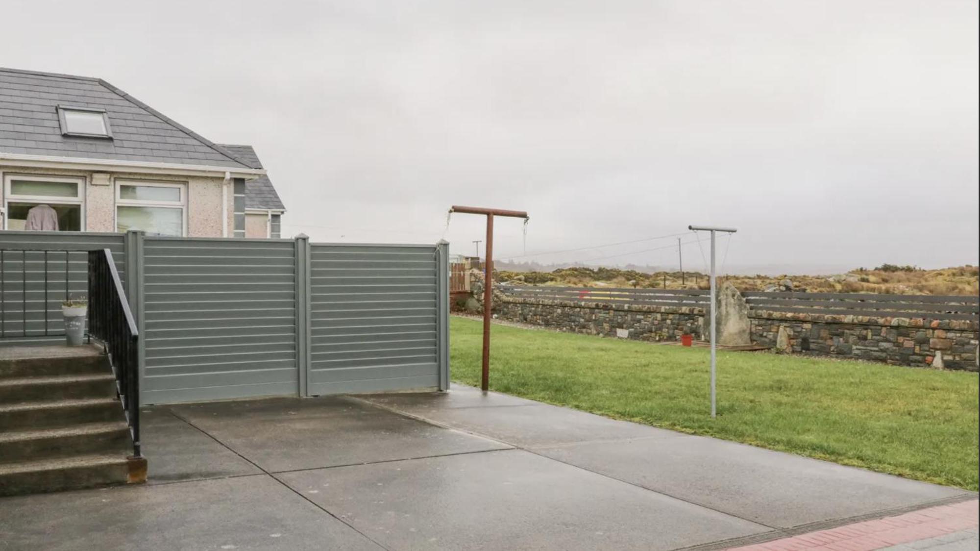 Breezy Point Accommodation Portnoo Buitenkant foto